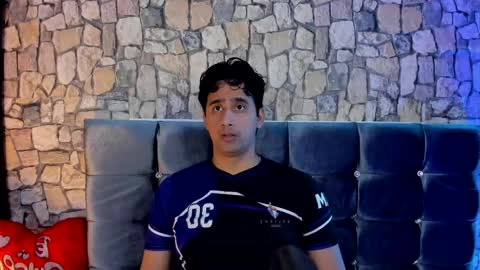 DEREKK   online show from January 23, 3:05 am