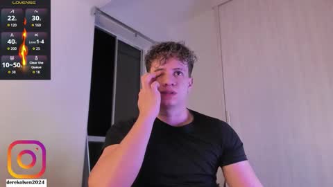 Derek  IG Derekolsen2024 online show from October 22, 3:21 am