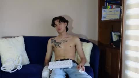 Derek online show from January 15, 9:45 pm