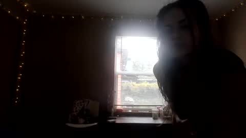 desimonroe online show from November 17, 8:33 pm