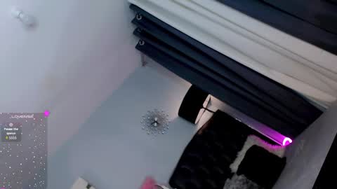 desirable_rica online show from November 30, 5:20 pm