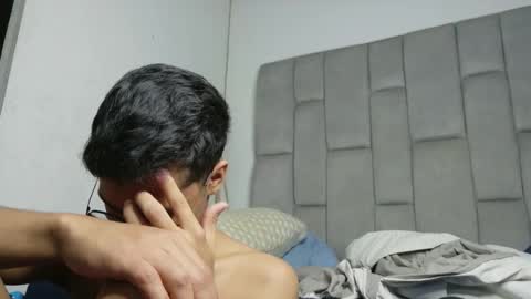 desire4duo online show from February 9, 11:03 am