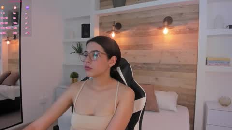 desire online show from January 17, 12:14 pm