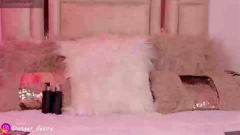 Snapshot of desirejessica1 chatting on September 8, 6:29 pm online show from September 8, 6:29 pm