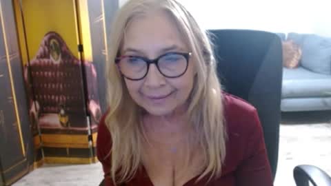 S O F I A online show from January 15, 3:32 pm