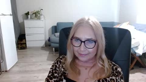 S O F I A online show from January 27, 2:57 pm