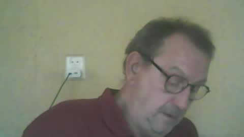 Snapshot of destelp chatting on September 20, 1:47 pm destelp online show from September 20, 1:47 pm