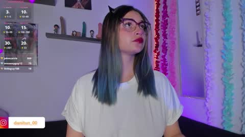 Dani online show from October 4, 5:38 am