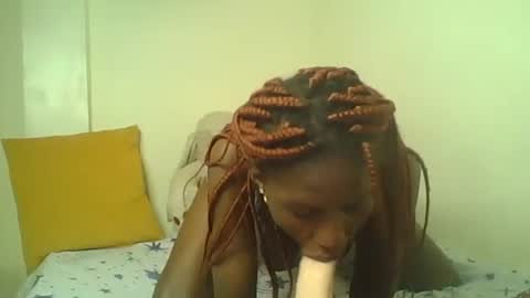 detlefmagadaline2021 online show from April 8, 4:48 am