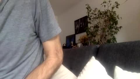 Snapshot of devil_dark_berlin chatting on January 30, 9:57 am ooo Devil Dark ooo online show from January 30, 9:57 am