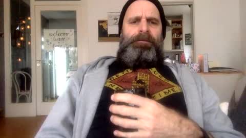 Snapshot of devil_dark_berlin chatting on February 6, 9:32 am ooo Devil Dark ooo online show from February 6, 9:32 am