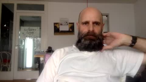 Snapshot of devil_dark_berlin chatting on March 11, 9:56 am ooo Devil Dark ooo online show from March 11, 9:56 am