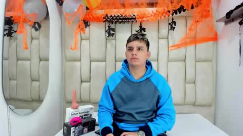 Devil online show from October 26, 3:18 am