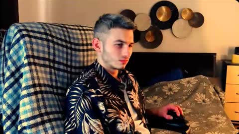 devin_ho online show from January 16, 10:46 am