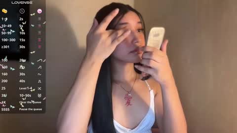 Devine Greyson online show from November 12, 1:24 pm