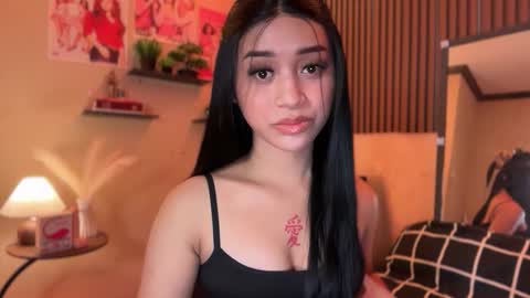 Devine Greyson online show from November 18, 7:50 pm