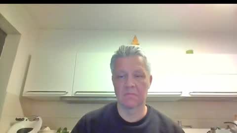 Devon online show from January 2, 12:45 am