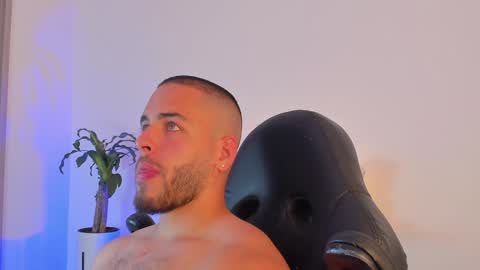 Devon Collins Independent model online show from February 3, 11:58 pm
