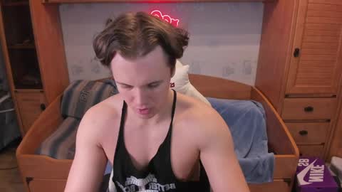 Dexter online show from March 30, 5:13 pm