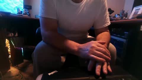 Snapshot of dfwgonewrong chatting on February 2, 7:57 pm dfwgonewrong online show from February 2, 7:57 pm