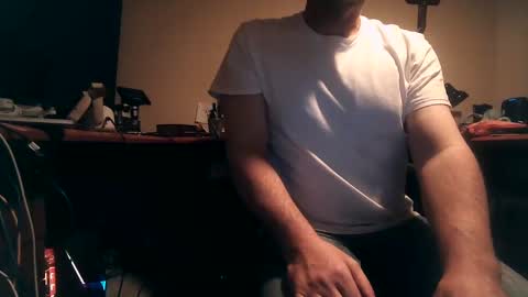 Snapshot of dfwgonewrong chatting on February 10, 10:20 am dfwgonewrong online show from February 10, 10:20 am
