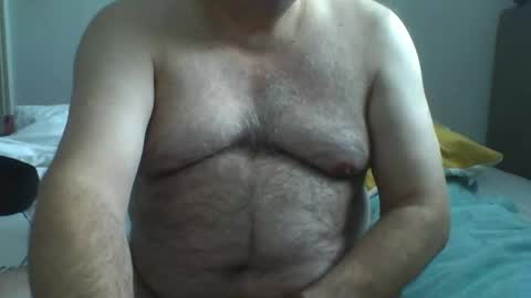 Snapshot of dgdgn chatting on October 15, 11:11 am dgdgn online show from October 15, 11:11 am