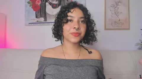 Snapshot of dhalila_ chatting on March 3, 1:53 am d h a l i l a online show from March 3, 1:53 am