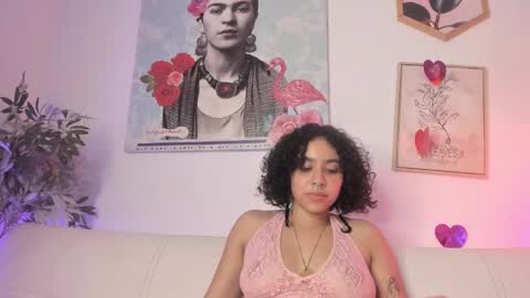 Snapshot of dhalila_ chatting on February 25, 7:42 am d h a l i l a online show from February 25, 7:42 am