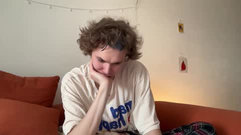 Di Alex online show from October 22, 9:12 am