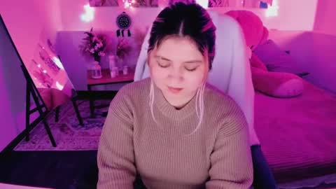 Dia online show from April 5, 9:01 pm