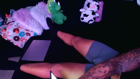 Diablos Red Room online show from December 6, 7:59 am