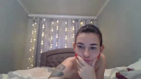Snapshot of diamond_dana chatting on December 22, 7:33 am Diamond Dana online show from December 22, 7:33 am