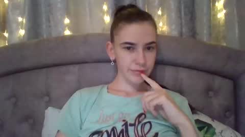 Snapshot of diamond_dana chatting on January 11, 3:55 am Diamond Dana online show from January 11, 3:55 am