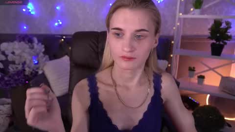 DiamondNina online show from January 12, 8:27 pm