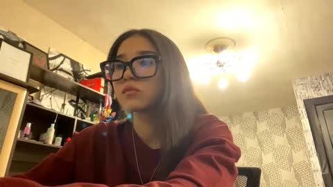 Julia online show from February 9, 2:21 pm