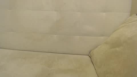Snapshot of diana_loudd chatting on December 10, 5:28 am diana_loudd online show from December 10, 5:28 am