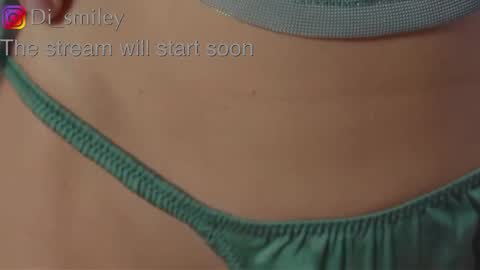 Snapshot of diana_smiley chatting on February 4, 1:45 am Diana online show from February 4, 1:45 am