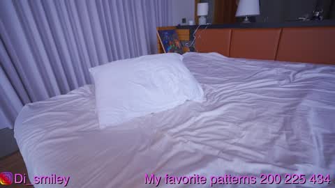 Snapshot of diana_smiley chatting on February 3, 2:03 am Diana online show from February 3, 2:03 am
