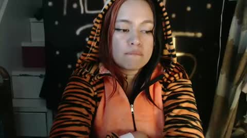 Snapshot of diana_smit_ chatting on January 2, 4:20 am diana online show from January 2, 4:20 am