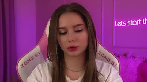 Diana online show from March 8, 6:12 pm