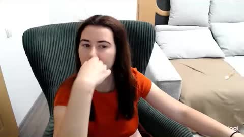 dianasmiey7 online show from October 12, 7:45 am