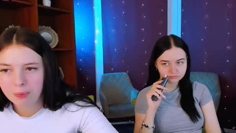 diara ti online show from February 9, 6:17 am