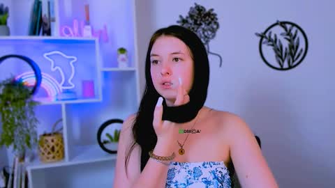 diara ti online show from February 26, 12:41 pm