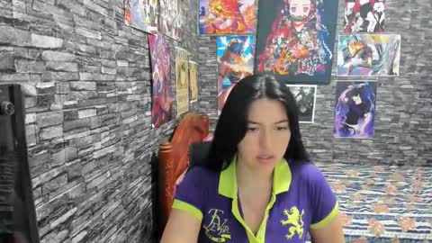 Snapshot of diazelizabet096 chatting on December 9, 12:30 pm eli25 online show from December 9, 12:30 pm