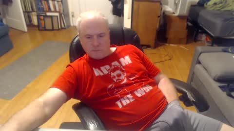 Snapshot of dickflasher5 chatting on January 8, 2:14 pm Richard Fleischer online show from January 8, 2:14 pm