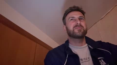 Im Julian  all cum shot videos here    online show from February 17, 9:32 pm