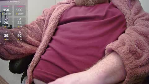 Snapshot of dicksmith99 chatting on January 16, 12:45 am Steve online show from January 16, 12:45 am