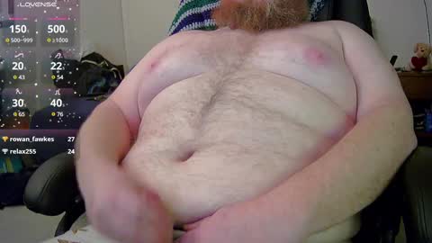 Snapshot of dicksmith99 chatting on February 26, 12:09 am Steve online show from February 26, 12:09 am