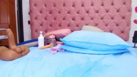 Diane online show from February 19, 11:04 pm