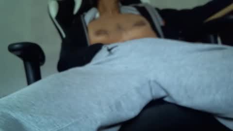 Snapshot of didiouxxx chatting on September 14, 3:46 pm didiouxxx online show from September 14, 3:46 pm